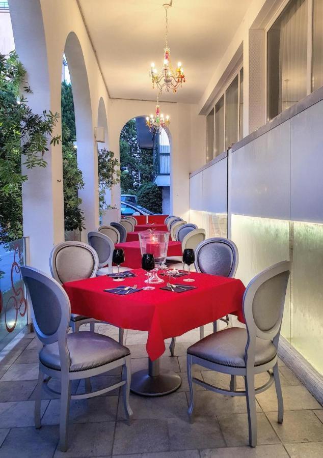 Coelho Boutique Hotel Gatteo a Mare Buitenkant foto