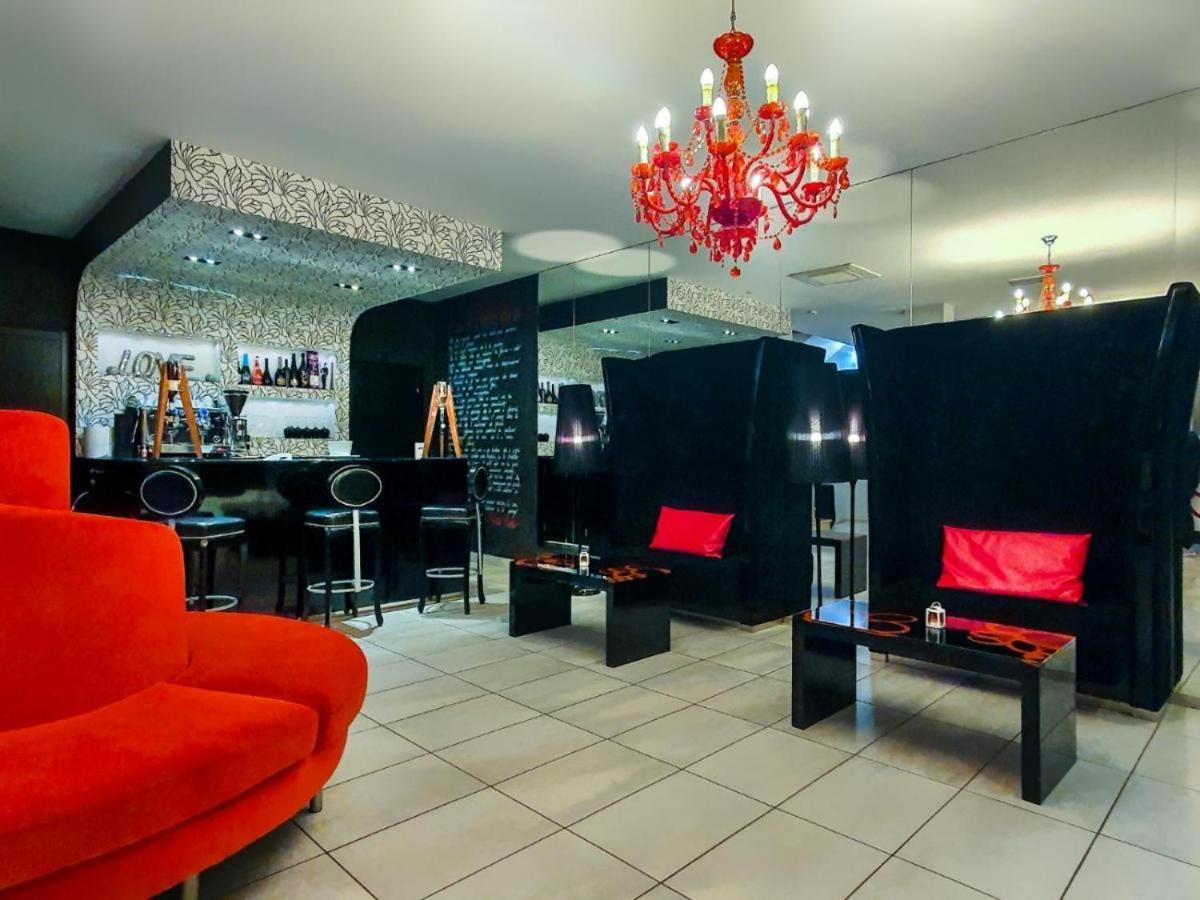 Coelho Boutique Hotel Gatteo a Mare Buitenkant foto